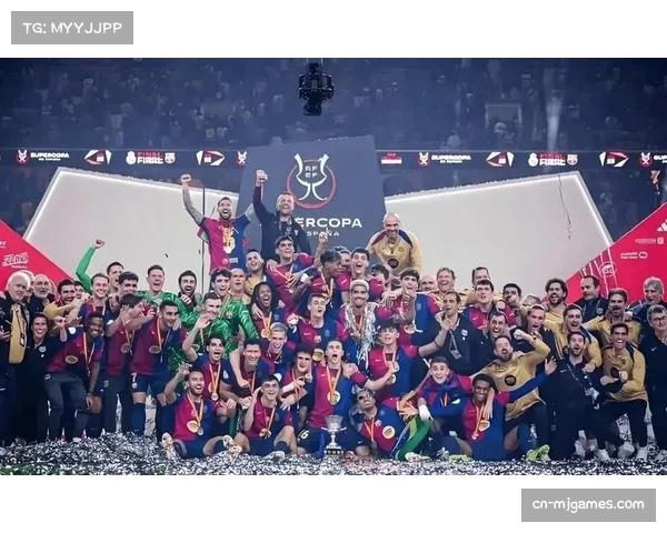 巴萨公布欧冠次回合大名单，加维伤愈回归